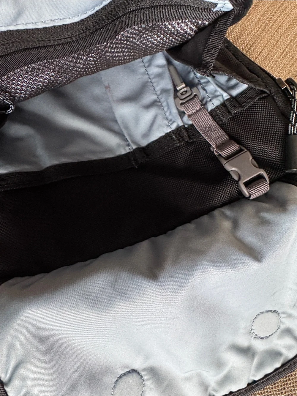 Overland Equipment Black Crossbody Bag - Picture 3 of 5